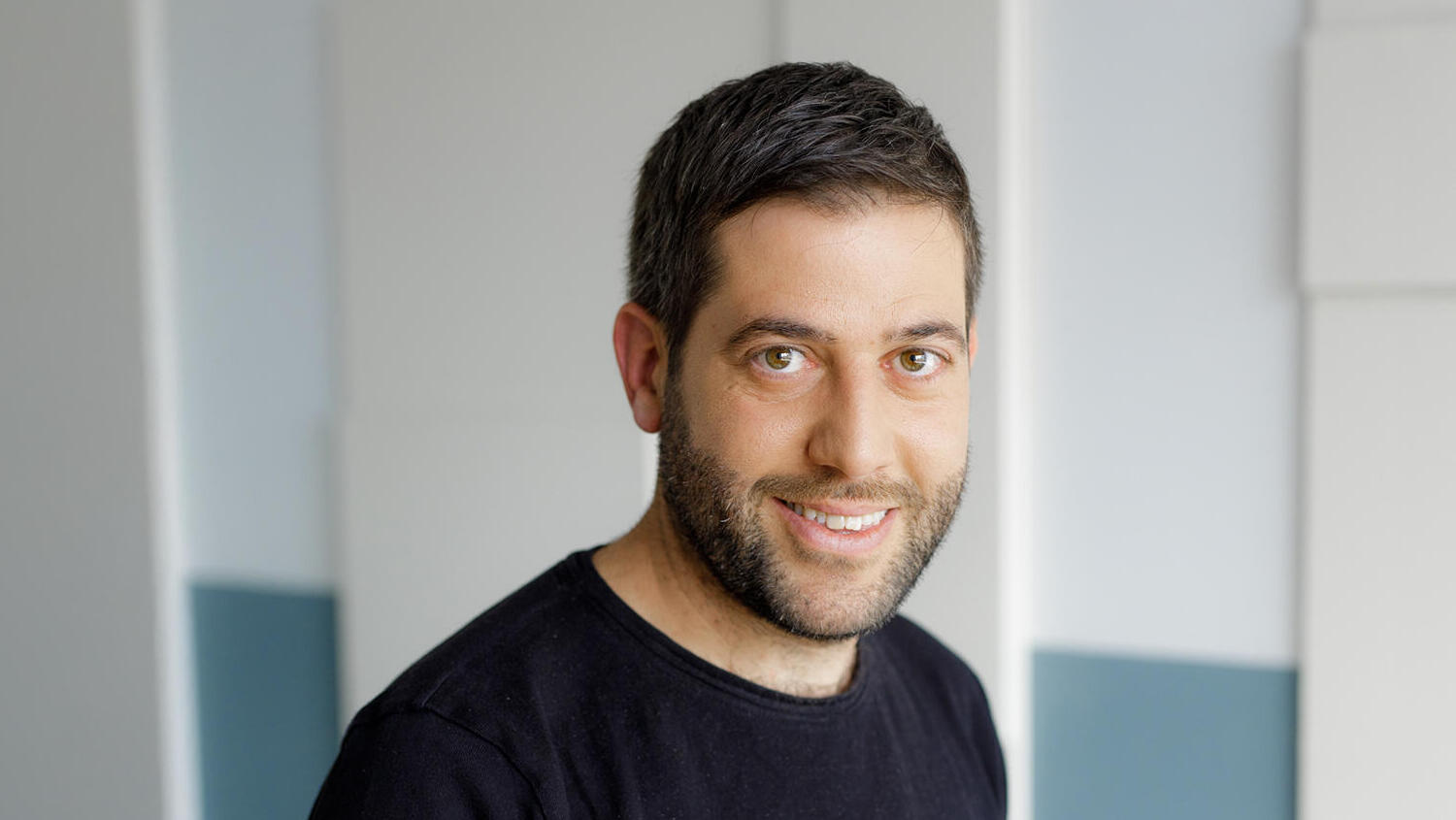 עמי לוטבק ממייסדי וויז WIZ