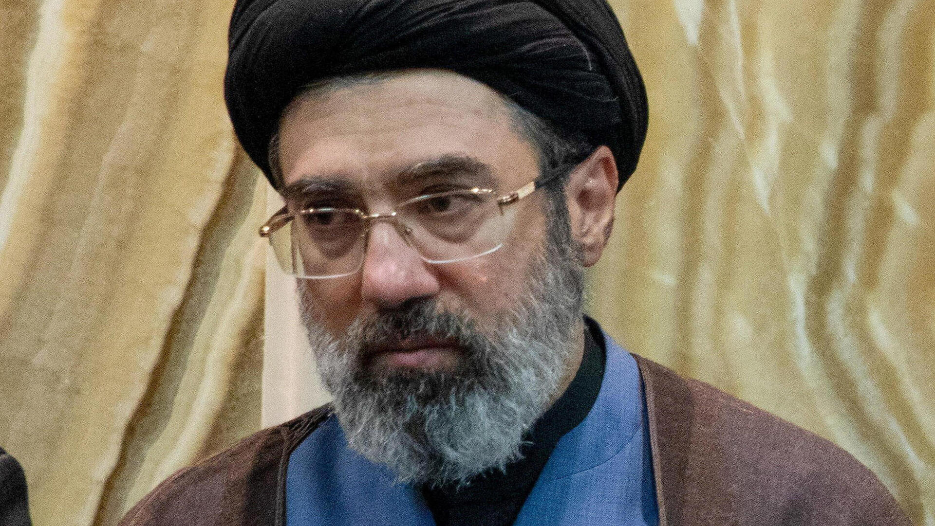 מוג'תבא חמינאי