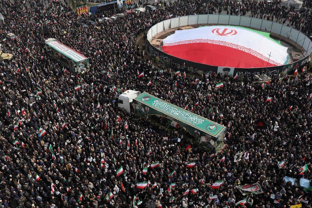 טהרן איראן הלוויה בכירים