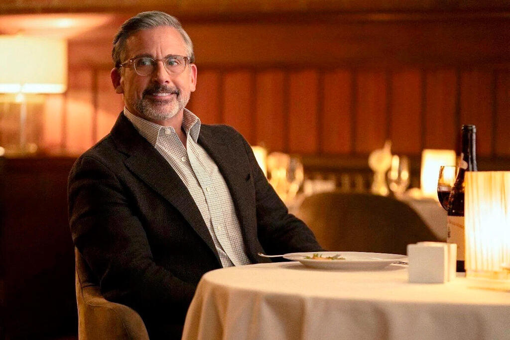 פנאי סדרה קומדיה רוסטר Rooster סטיב קארל