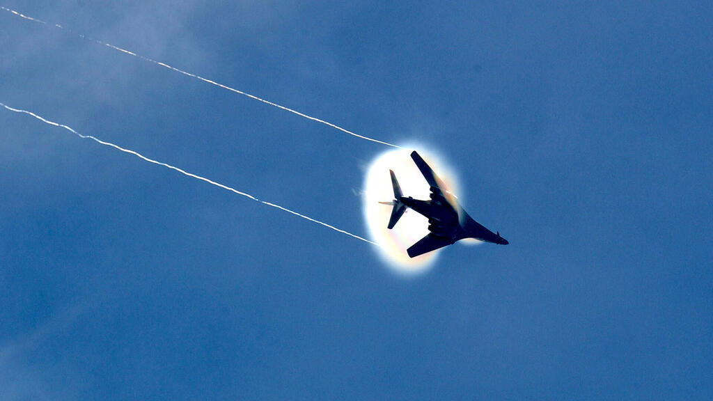 הקברניט B1 מפציצים 22