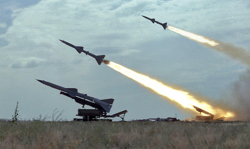 הקברניט B1 מפציצים 8