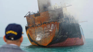 ספינה שנשאה נפט עיראקי במים הטריטוריאליים של עיראק והותקפה 12.3.26 מלחמה עם איראן