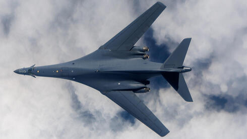 יותר פצצות מהחמקן: הכירו את ה-B1, המפציץ הכי חזק של ארה"ב