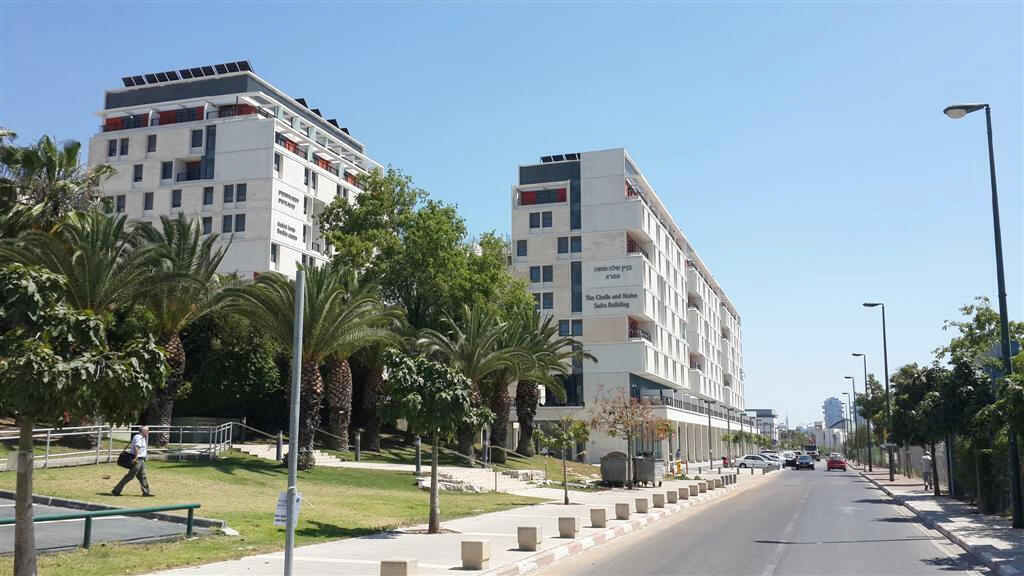 מעונות ברושים לצד אוניברסיטת תל אביב 