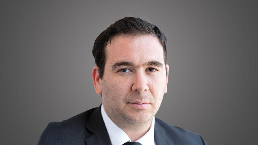 עו"ד דניאל עידן 