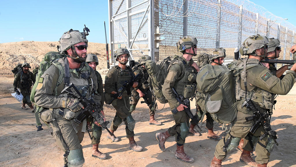 כוחות מילואים יוצאים מרצועת עזה. העתירה צפויה להשפיע על יתר משרתי המילואים שנקלעו לנסיבות דומות (צילום: הרצל יוסף) כוחות מילואים יוצאים מ רצועת עזה