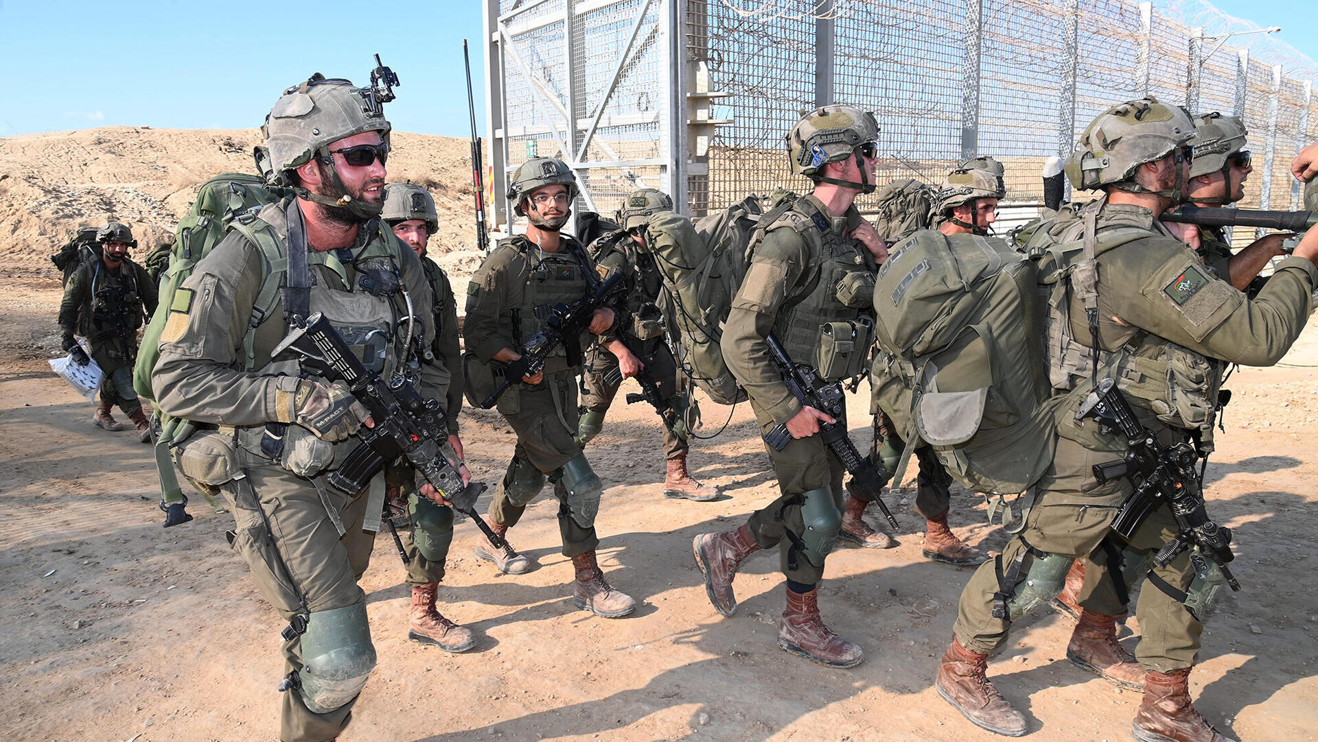 כוחות מילואים יוצאים מ רצועת עזה