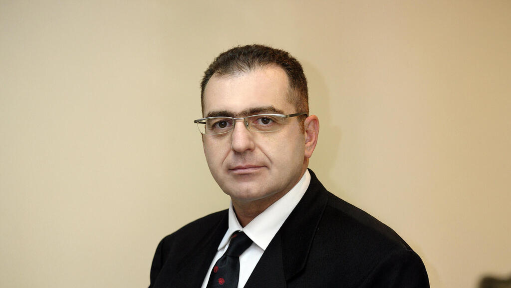 עו"ד עפר שחל