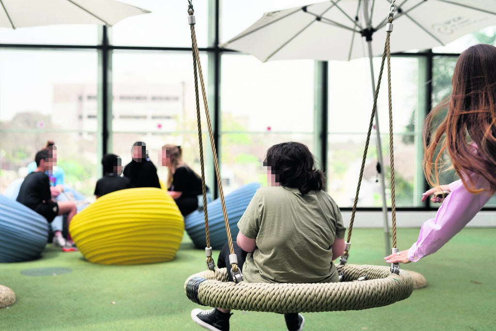 מחלקה פסיכיאטרית לילדים בשיבא אמסטרדמסקי מוסף