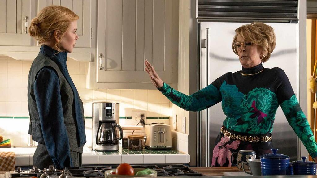 ניקול קידמן וג'יימי לי קרטיס בסקרפטה