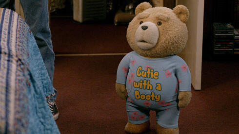 מהאלבום החדש של מוריסי עד העונה השנייה של "טד": הפוגות מהמלחמה בלי לצאת מהבית