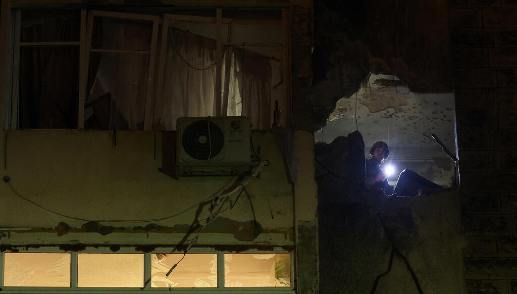 בניין שנפגע ב קריית שמונה חיזבאללה לבנון מלחמה עם איראן 19.3.26