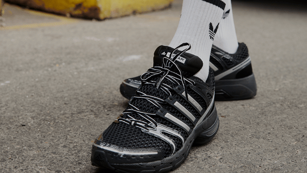 adidas משיקה את CONTROL 5