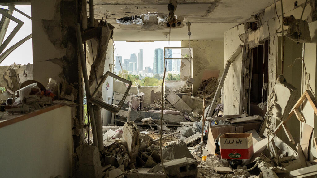 זירת נפילה של טיל איראני ב רמת אביב 19.3.26 שאגת הארי מלחמה עם איראן