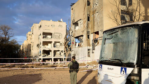 ஈரானின் தாக்குதலால் ஷெக்கலுக்கு அழுத்தம்: டாலர் உயர்வு