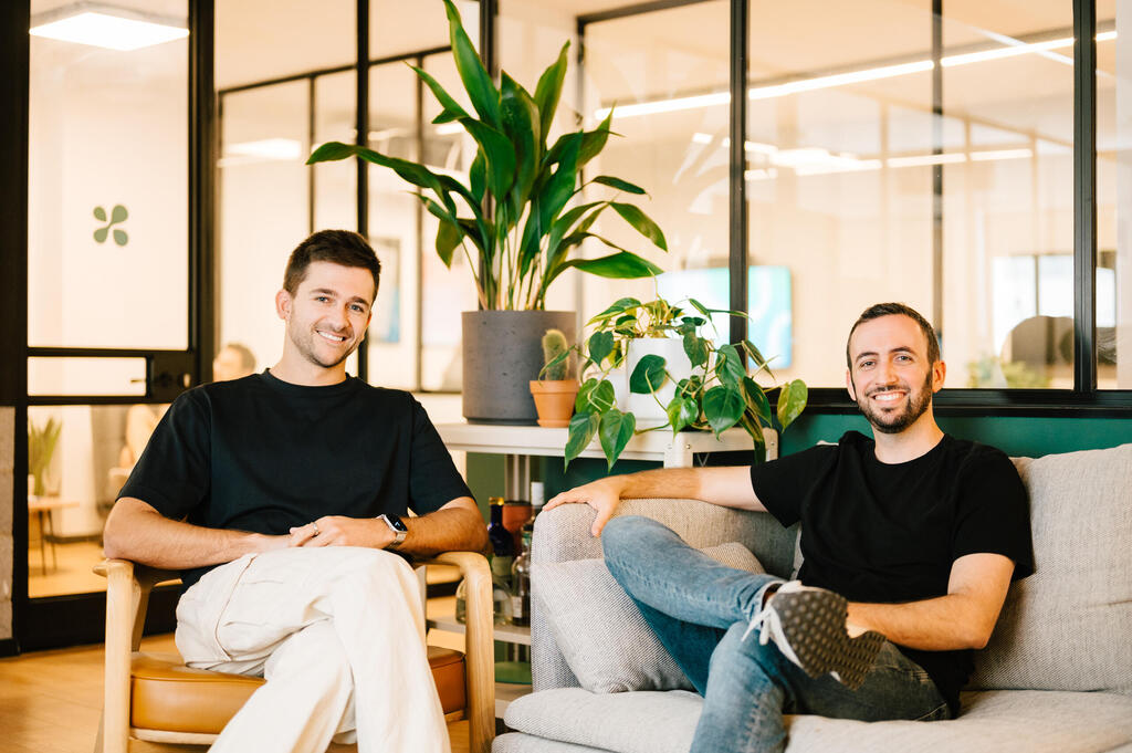 Clover founders. (Photo: Netanel Tobias) אלון קולמן ואור חן. clover