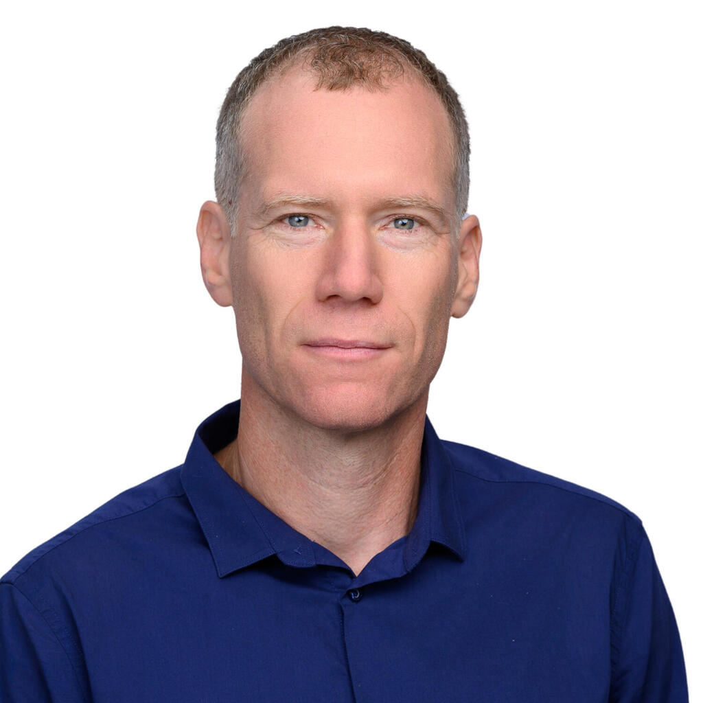 יניב סולקס מנהל חטיבת  Physical AI ב- Hailo