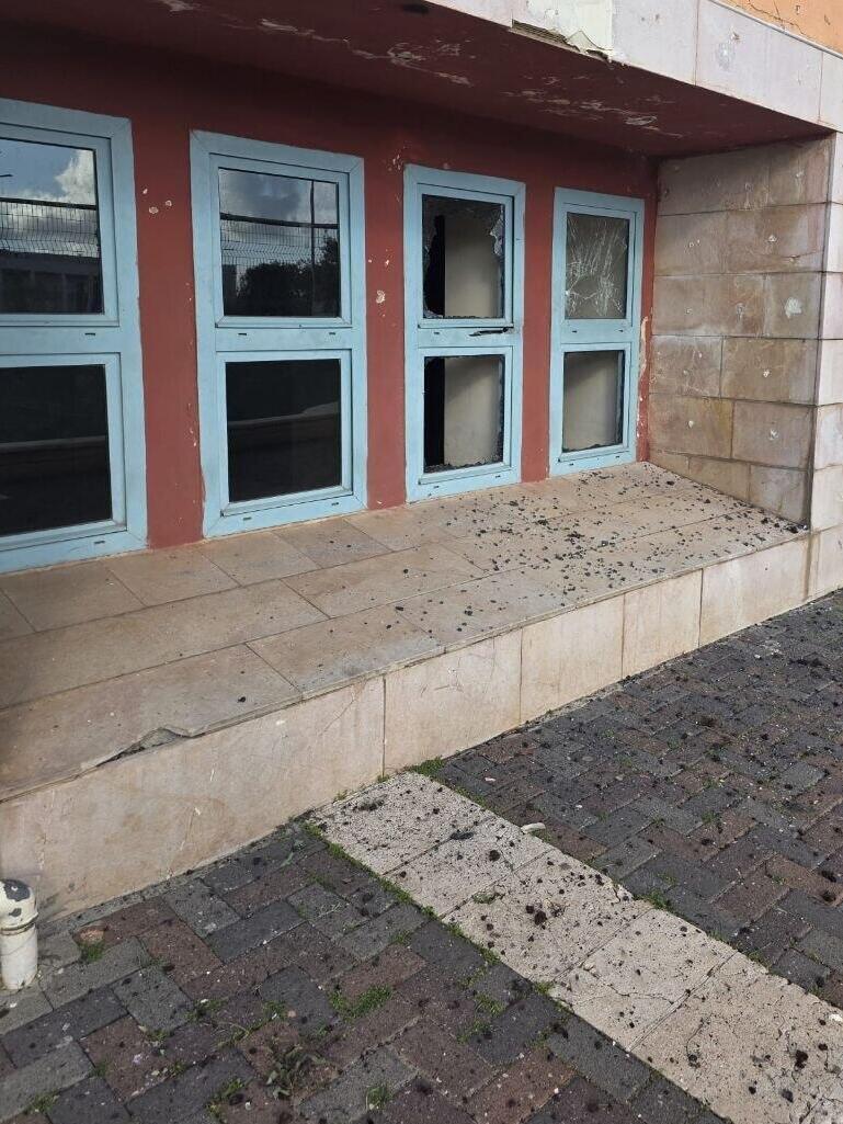 כרמיאל פגיעה נפל טיל רסיס הריסות נזקים מגרש כדורגל ילדים