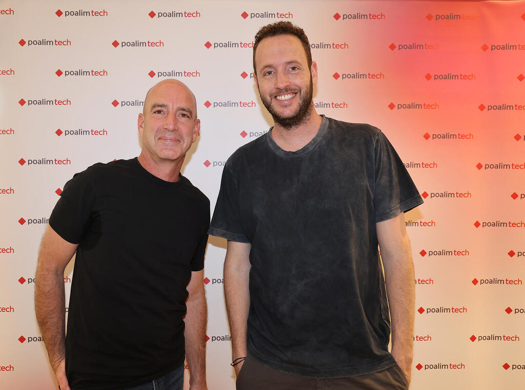 Ziv Yankowitz (left), Guy Flechter (Yariv Katz) פרויקט GROWTH פועלים טק - מימין גיא פלכטר מייסד ומנכ”ל Sola Security נפגש עם זיו ינקוביץ’ שותף וסמנכ”ל טכנולוגיות של Surf Securit