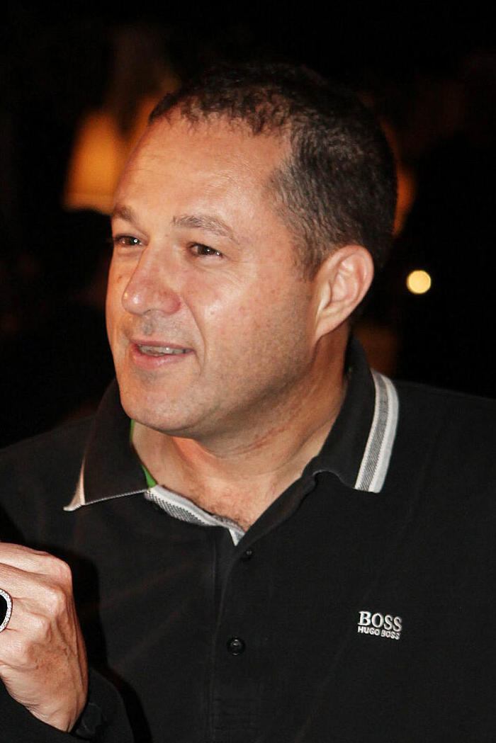 אלי ברקת. "אנחנו חוטפים מימין ומשמאל, אבל בסופו של דבר זה לא ממש משפיע על העסק. דעתי הפרטית היא לא עמדת מיטב"