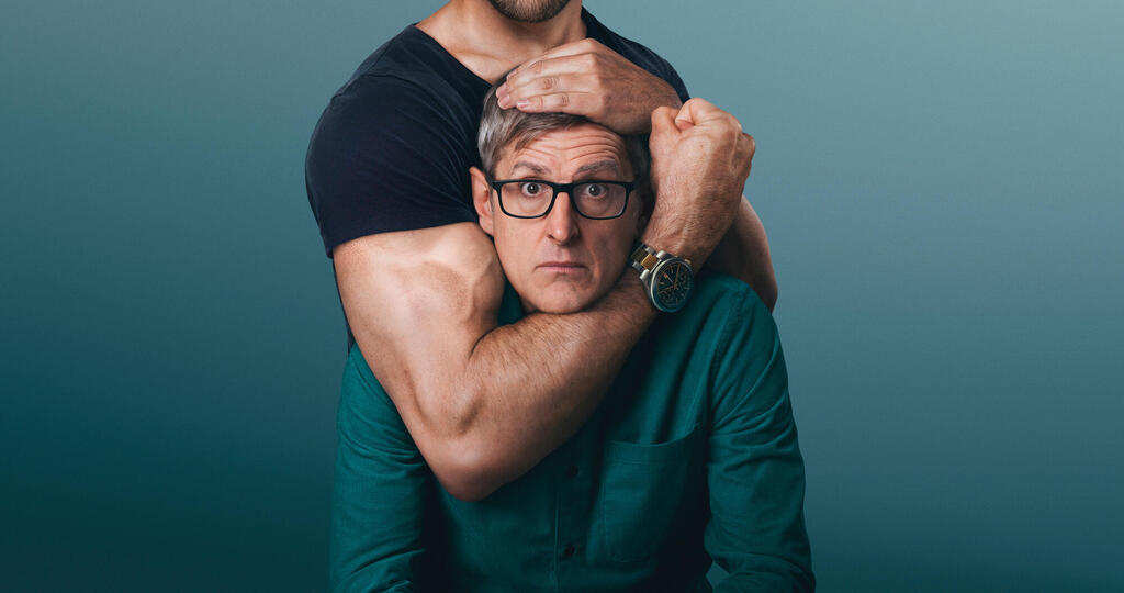 פנאי לואי ת'רו בעומק המנוספרה נטפליקס