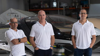 מייסדי AIR ONE נתנאל גולדברג , רני פלאוט ו חן רוזן 