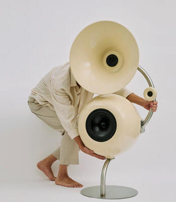 צילומים: דלית מרנפלד זיו טולדנו מוסף נדל"ן 2026 דן סרוסי צורות שאין דרך אחרת ליצור