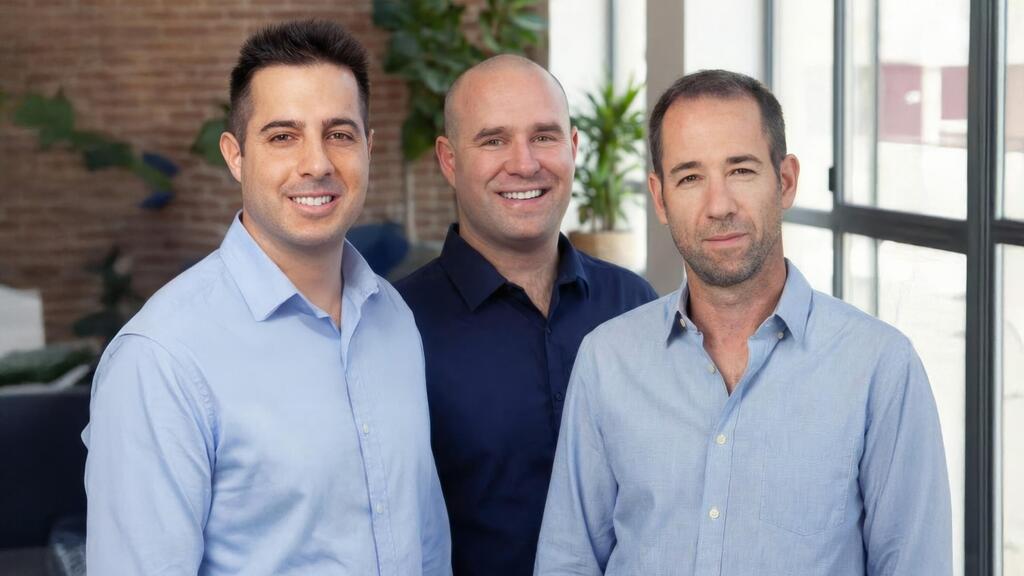 מייסדי סטארק פאואר. מימין צפריר יואלי שחר גרשון ודב טנא (צילום: יח"צ) מייסדי סטארק פאואר מימין צפריר יואלי שחר גרשון ו נדב טנא