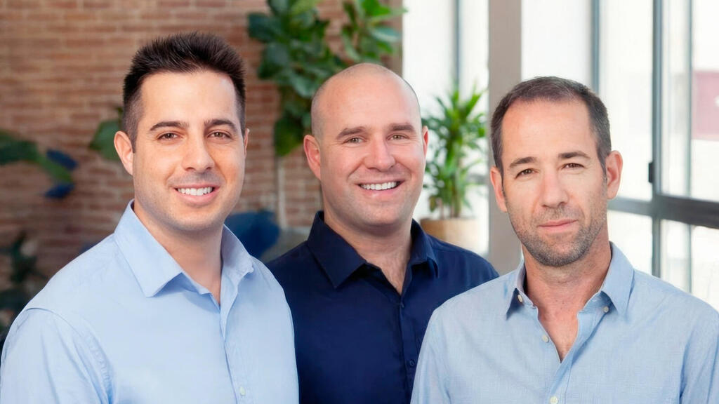  מימין צפריר יואל שחר גרשון ו נדב טנא
