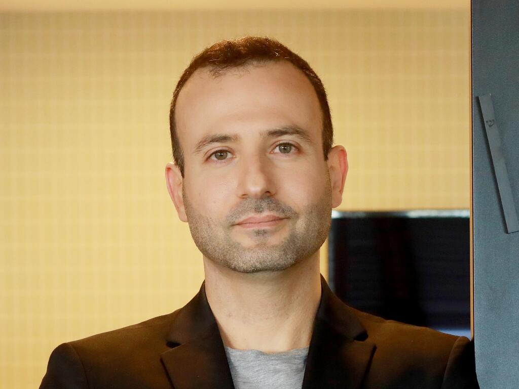 Dor Lee-Lo. (Ilan Besor) Dor Lee-Lo