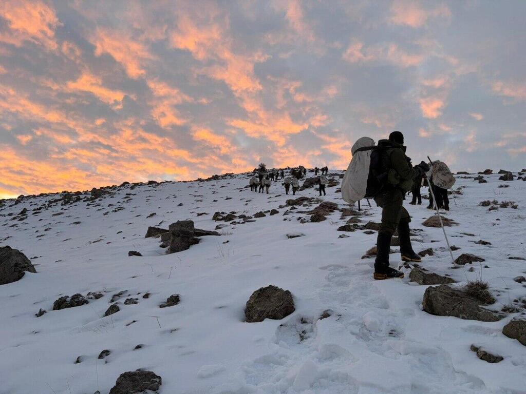 פעילות חוצת גבול של יחידת האלפיניסטים מ החרמון הסורי אל דרום לבנון 29.3.26