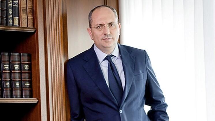 יו"ר ובעלים של אלון ריבוע כחול מוטי בן משה