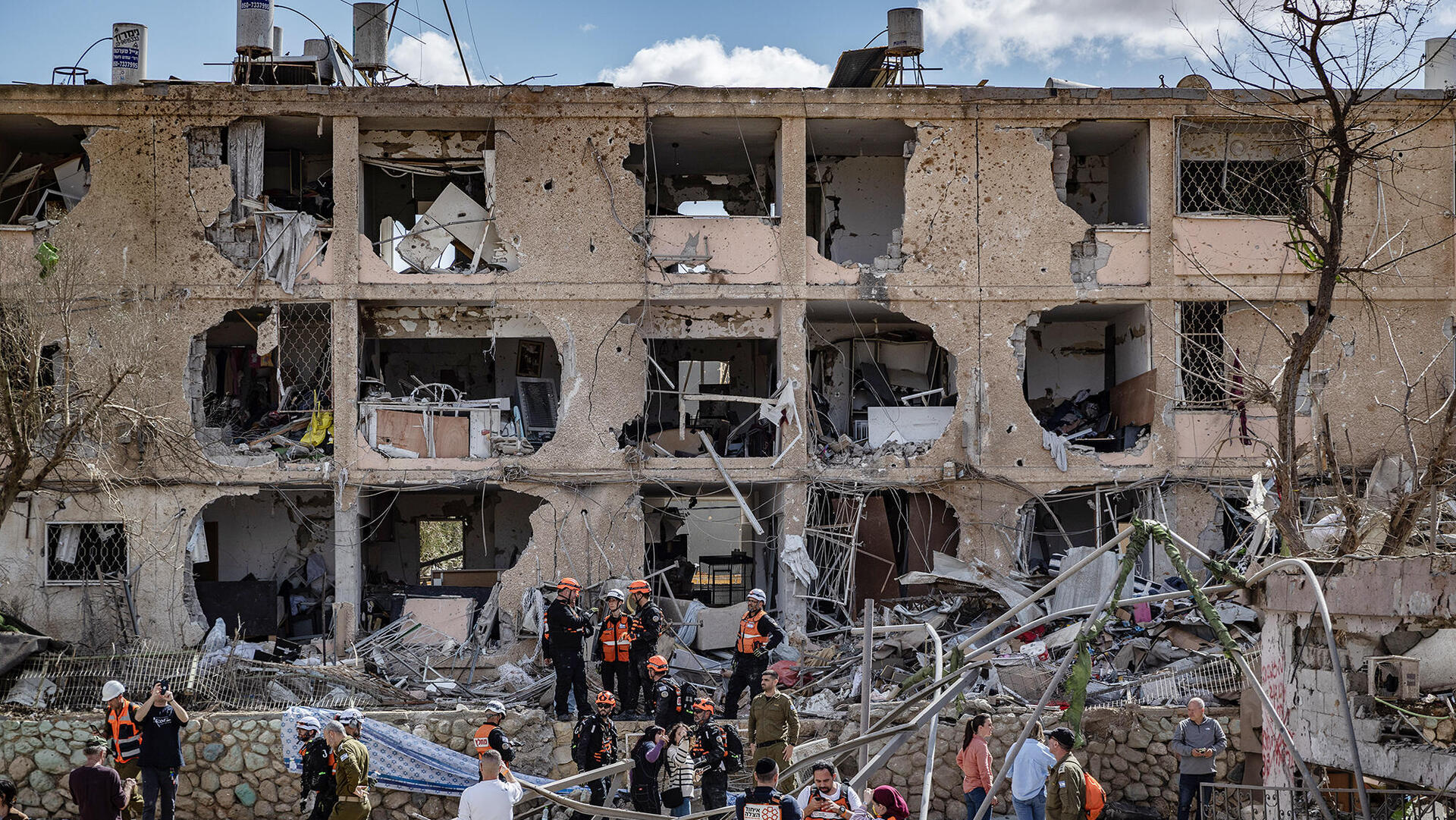 הרס ב דימונה מנפילת טיל איראני 22.3.26