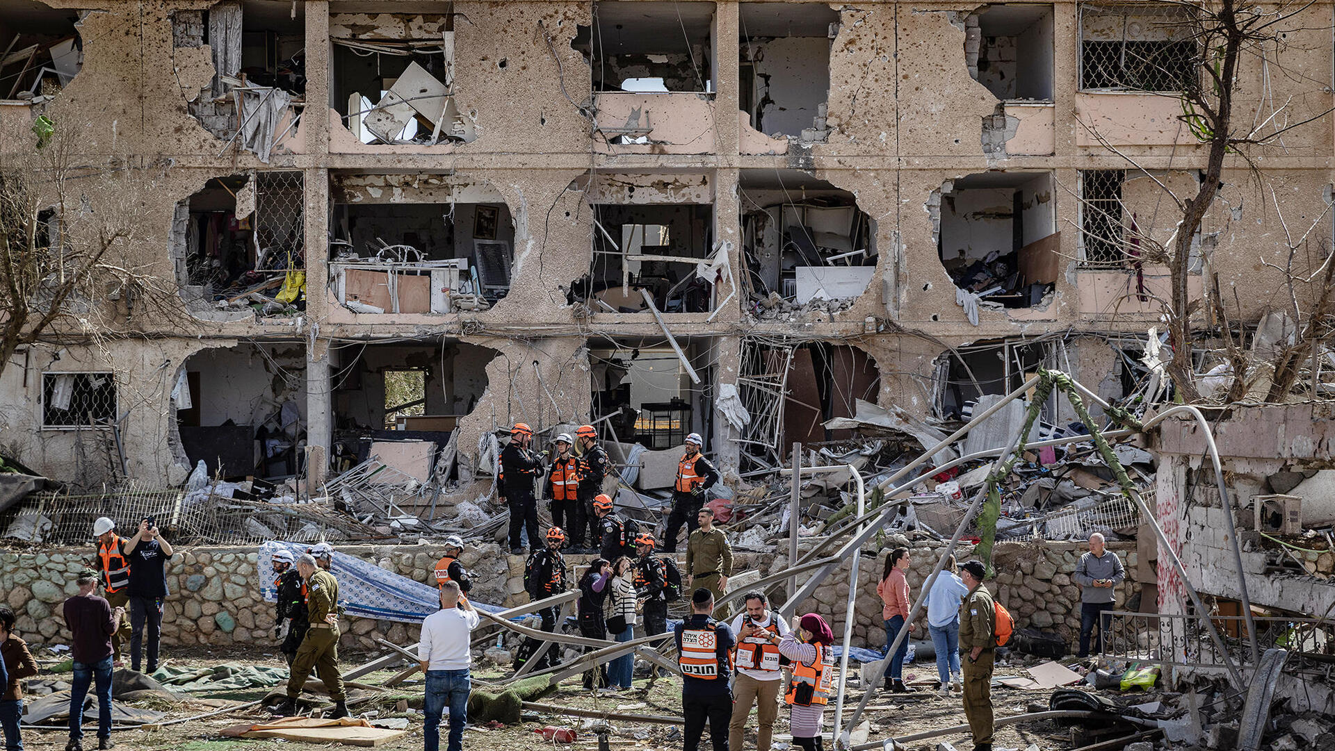 הרס ב דימונה מנפילת טיל איראני 22.3.26