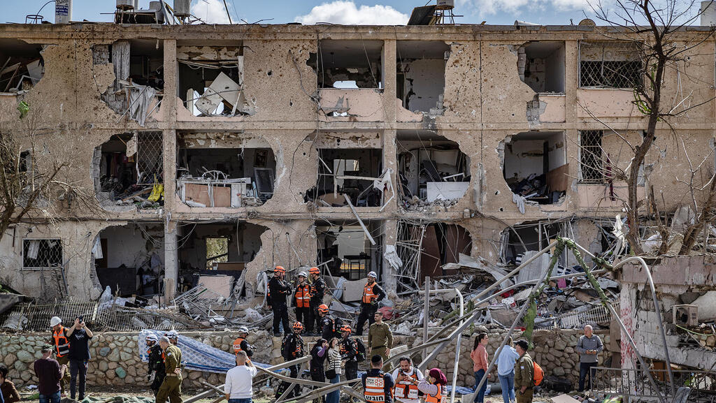 הרס ב דימונה מנפילת טיל איראני 22.3.26