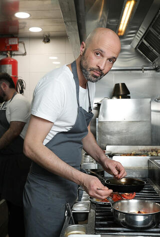 השף אוהד סולומון מסעדת r48 של רותי ברודו פנאי