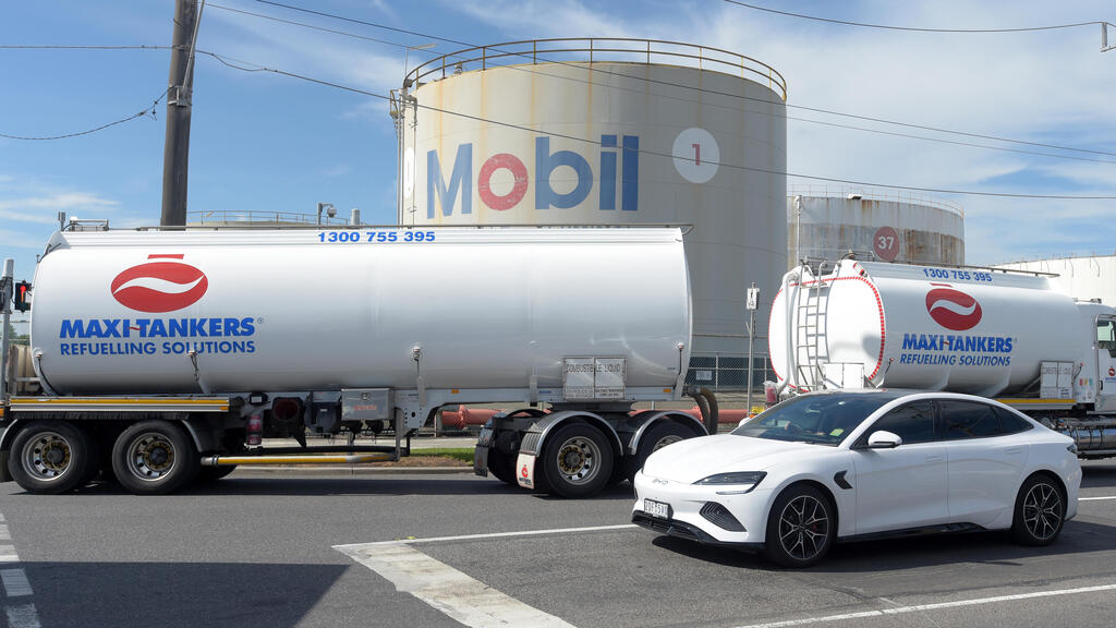 מיכל לאחסון דלק ב מלבורן אוסטרליה 2