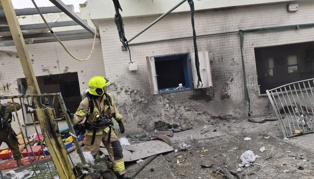 נהריה נזק ל גן ילדים שיגור לבנון חיזבאללה 2