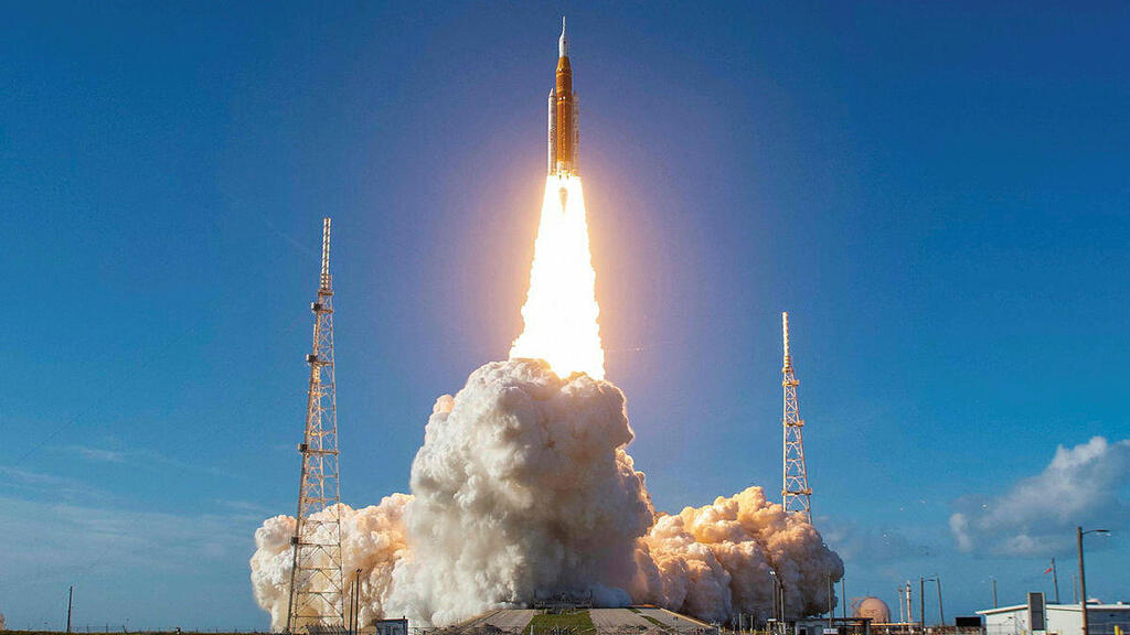 שיגור משימת ארטמיס 2 נאס"א ירח חלל 2.4.26