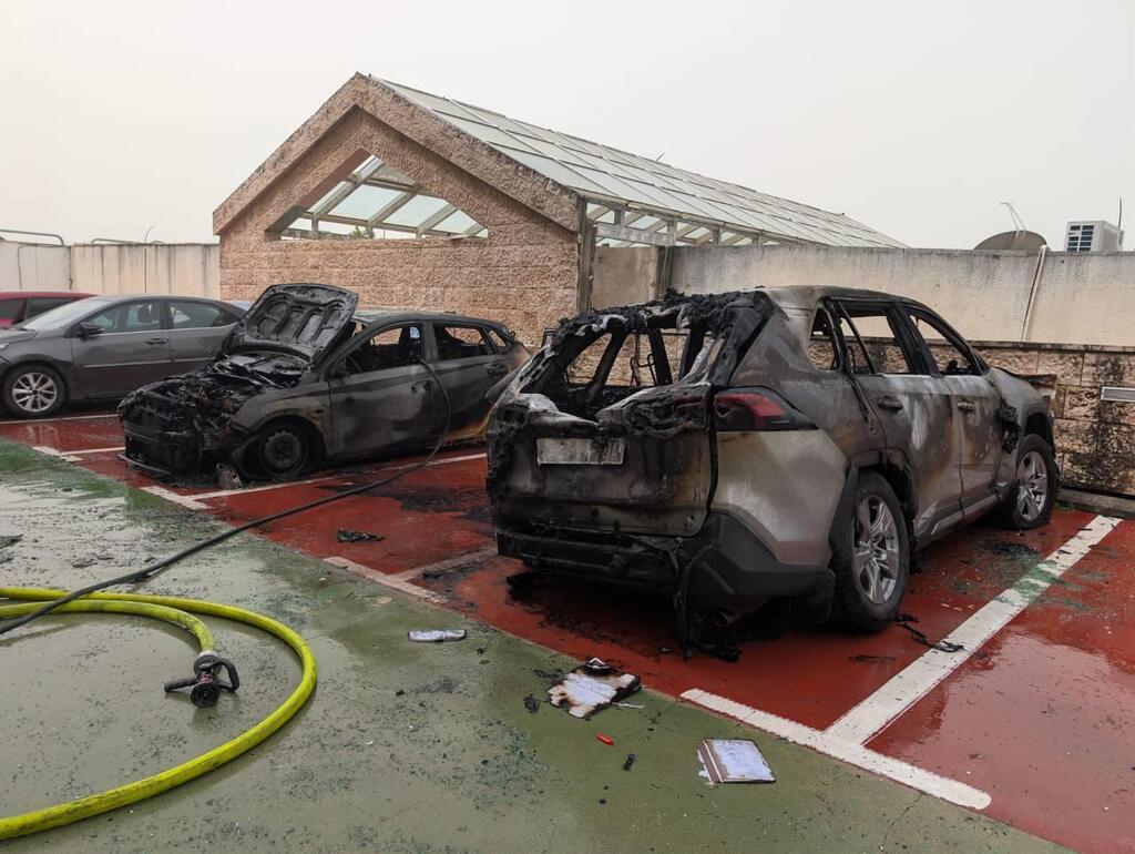 קריית אתא (צילום: סעיף 27א לפי חוק זכויות יוצרים) קריית אתא נזק פגיעת טיל איראן לבנון 2