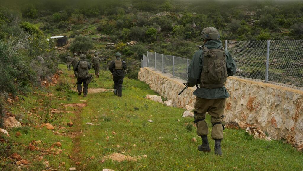לוחמים בדרום לבנון במהלך שאגת הארי (צילום: דובר צה"ל) לוחמים חיילים מילואים דרום לבנון שאגת הארי צה"ל