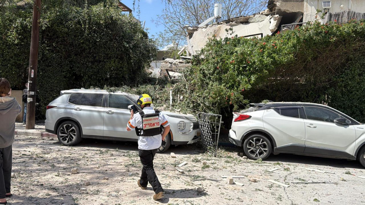 רמת גן זירת נפילה של טיל מתפצל איראן שאגת הארי
