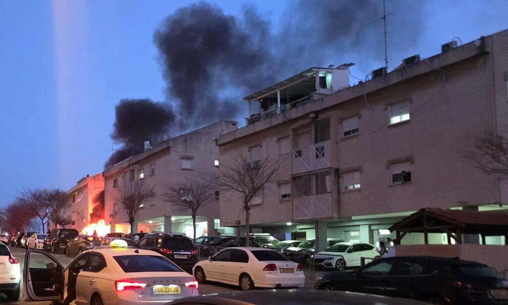 צילום: איחוד הצלה זירת נפילה ב חיפה טיל איראני שאגת הארי איראן 6.4.26