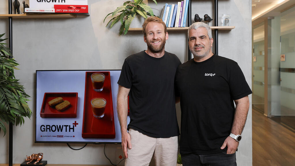 Lior Ziv (left), Ofer Smadari (Orel Cohen) פועלים טק פרויקט GROWTH - מימין עופר סמדרי מנכ”ל ומייסד־שותף ב Torq ו ליאור זיו מייסד ומנכ”ל gozinging