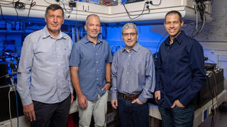 מייסדי Q-Factor - מימין פרופ' עופר פירסטנברג פרופ' יואב שגיא ד"ר גיא רז ופרופ' ניר דודזון