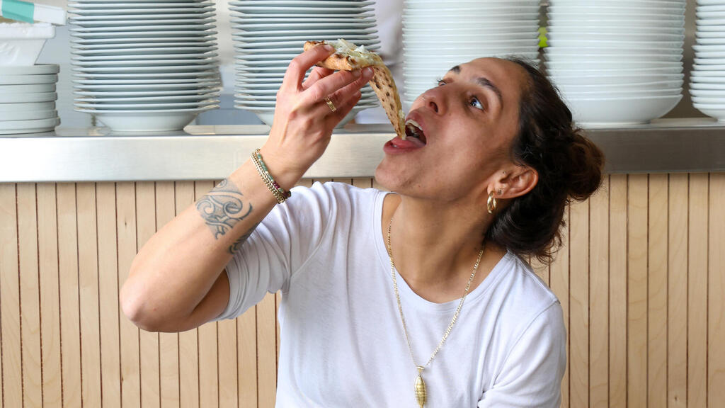 פנאי פיצה קוטה Pizza Cotta  נרקיס אלפי