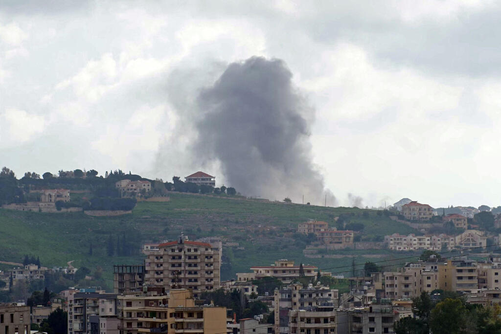 תקיפה של צה"ל בדרום לבנון, היום (צילום: Abbas Fakih / AFP) תקיפה של צה"ל ב דרום לבנון 9.4.26