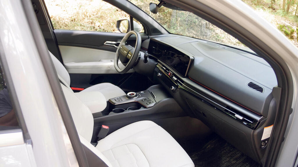 מבחן רכב קיה ספורטאז' פרימיום מבפנים