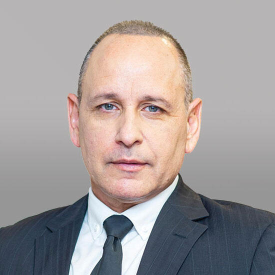 עו"ד אביב הראל 